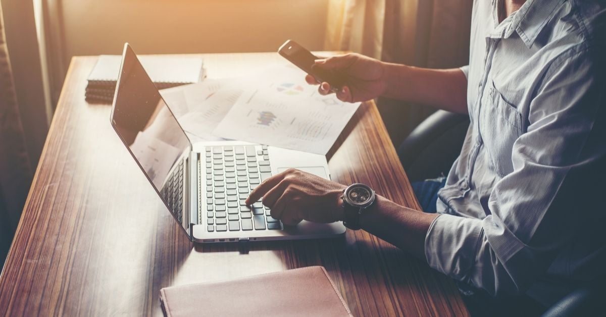 Adeguamento tecnologico dell'agenzia immobiliare: 4 riflessioni pratiche