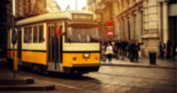 Pubblicità sull'auto: come trasformare il veicolo in uno strumento di visibilità