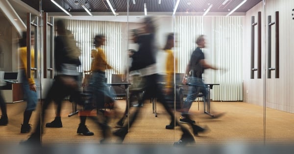 Il mondo del lavoro che trasforma ruoli e valori